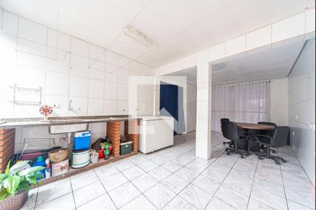 Casa à venda com 380m², 3 quartos e 6 vagas Casa à venda com 380m², 3 quartos e 6 vagasSalão