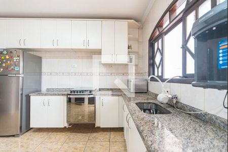 Casa à venda com 380m², 3 quartos e 6 vagas Casa à venda com 380m², 3 quartos e 6 vagasCozinha