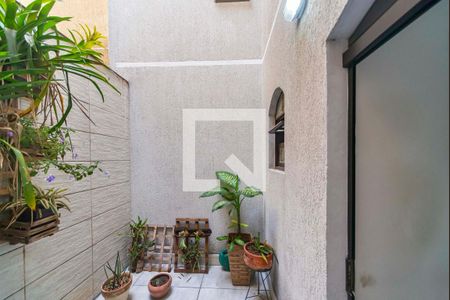 Casa à venda com 380m², 3 quartos e 6 vagas Casa à venda com 380m², 3 quartos e 6 vagasJardim de Inverno