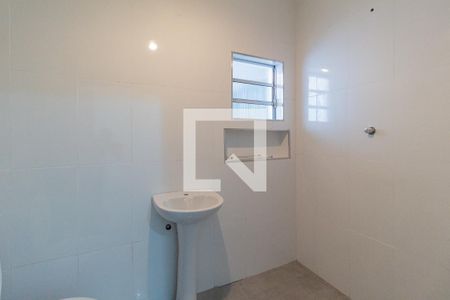 Banheiro de casa para alugar com 1 quarto, 80m² em São Pedro, Osasco