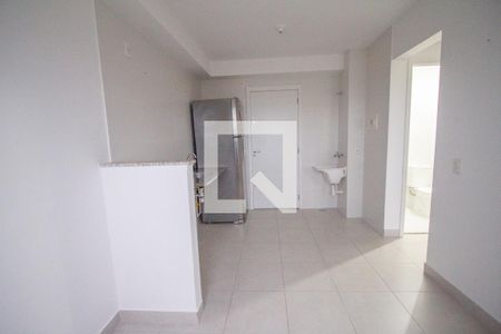 Sala e cozinha de apartamento para alugar com 2 quartos, 50m² em Vila Nova Curuca, São Paulo