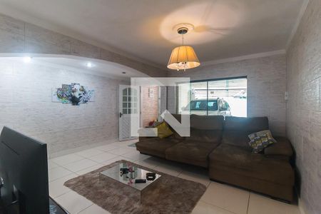 Sala de casa à venda com 3 quartos, 130m² em Biritiba, Poá