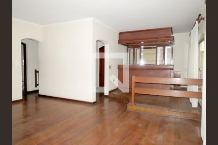 Sala de casa à venda com 4 quartos, 302m² em Vila Palmeiras, São Paulo