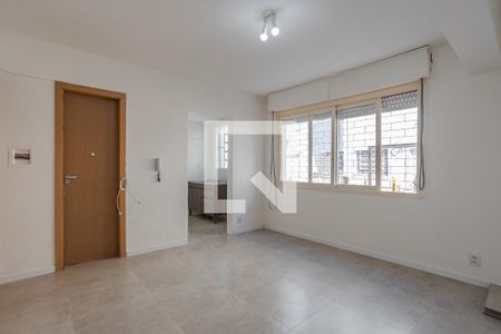 Dormitório de kitnet/studio à venda com 1 quarto, 27m² em Vila Ipiranga, Porto Alegre
