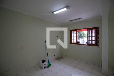 Casa para alugar com 86m², 2 quartos e sem vagaSala