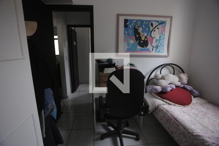quarto 2 de apartamento para alugar com 2 quartos, 46m² em Estoril, Belo Horizonte