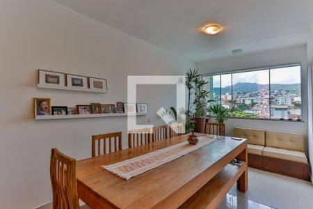 Sala  de apartamento à venda com 2 quartos, 54m² em Santa Efigênia, Belo Horizonte