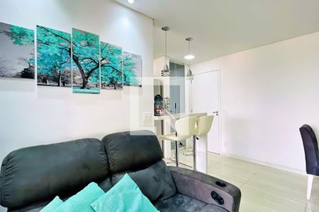 Sala de apartamento para alugar com 2 quartos, 54m² em Jardim Imperador, Guarulhos