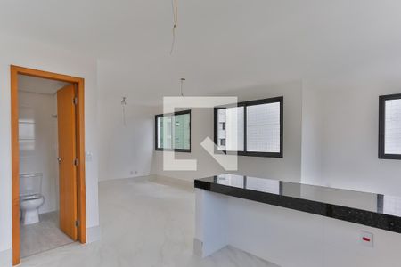 Sala de apartamento à venda com 3 quartos, 101m² em Anchieta, Belo Horizonte