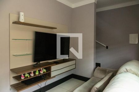 Sala de casa de condomínio à venda com 2 quartos, 66m² em Vila Nova Savoia, São Paulo