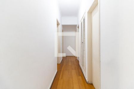 Corredor de apartamento à venda com 3 quartos, 156m² em Liberdade, São Paulo