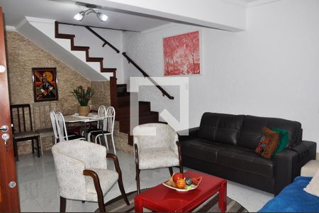 Sala de casa à venda com 4 quartos, 220m² em Vila Paiva, São Paulo