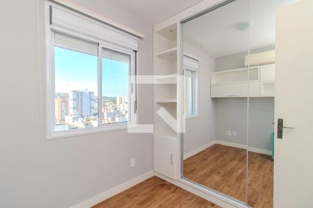 Quarto 1 de apartamento para alugar com 2 quartos, 60m² em Santana, Porto Alegre