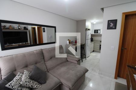 Sala de apartamento para alugar com 2 quartos, 42m² em Vila Nilo, São Paulo