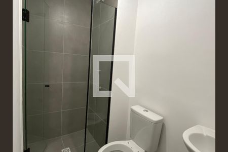 Banheiro  de apartamento para alugar com 2 quartos, 42m² em Sarandi, Porto Alegre