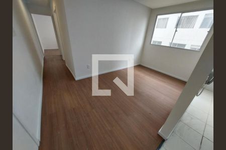 Sala de apartamento para alugar com 2 quartos, 45m² em Jardim do Lago, São Paulo