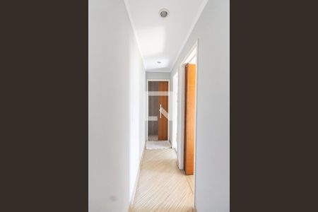 Corredor de apartamento à venda com 2 quartos, 48m² em Vila Roque, São Paulo