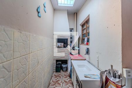 Cozinha e Área de Serviço de casa à venda com 3 quartos, 200m² em Parque Urbano, Porto Alegre