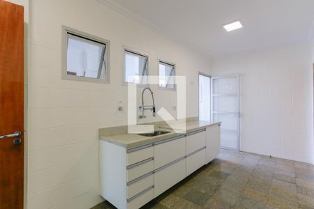 Cozinha de apartamento à venda com 3 quartos, 115m² em Vila Nova Alba, São Paulo