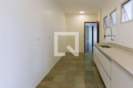 Cozinha de apartamento à venda com 3 quartos, 115m² em Vila Nova Alba, São Paulo