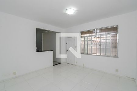 Sala de casa à venda com 2 quartos, 98m² em Penha Circular, Rio de Janeiro