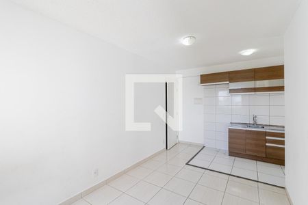Sala de apartamento para alugar com 2 quartos, 45m² em Jardim São Savério, São Paulo