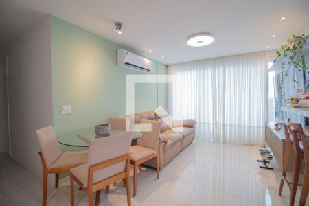 Sala  de apartamento à venda com 5 quartos, 160m² em Recreio dos Bandeirantes, Rio de Janeiro