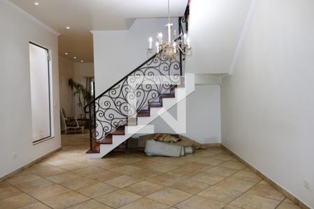 Casa à venda com 210m², 3 quartos e 6 vagas Casa à venda com 210m², 3 quartos e 6 vagasSala de Jantar