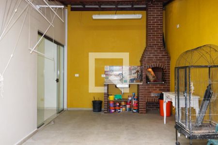 Casa à venda com 210m², 3 quartos e 6 vagas Casa à venda com 210m², 3 quartos e 6 vagasÁrea Gourmet