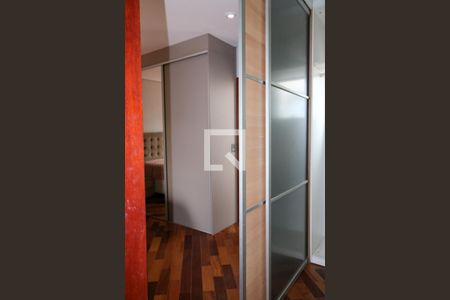 Casa à venda com 210m², 3 quartos e 6 vagas Casa à venda com 210m², 3 quartos e 6 vagasCloset da suíte 3