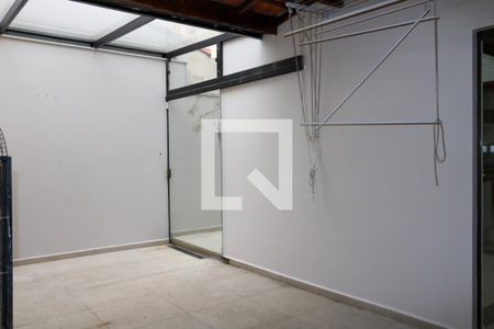 Casa à venda com 210m², 3 quartos e 6 vagas Casa à venda com 210m², 3 quartos e 6 vagasÁrea Gourmet