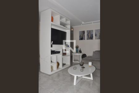 Sala de casa à venda com 3 quartos, 250m² em Vila Ester (zona Norte), São Paulo