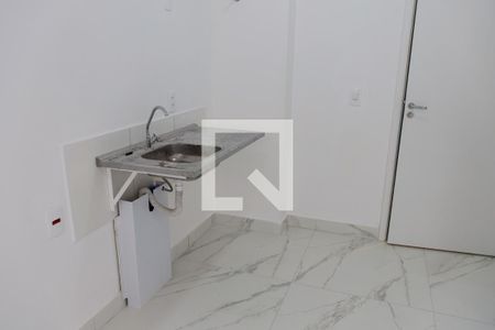 Cozinha de apartamento para alugar com 1 quarto, 25m² em Bonfim, Osasco