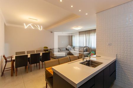 Sala/Cozinha de casa à venda com 3 quartos, 461m² em Vila Ivone, São Paulo