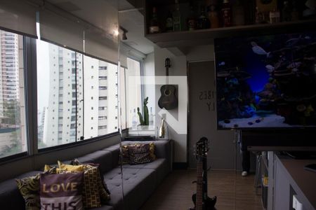 Sala/cozinha de kitnet/studio à venda com 1 quarto, 40m² em Paraíso do Morumbi, São Paulo