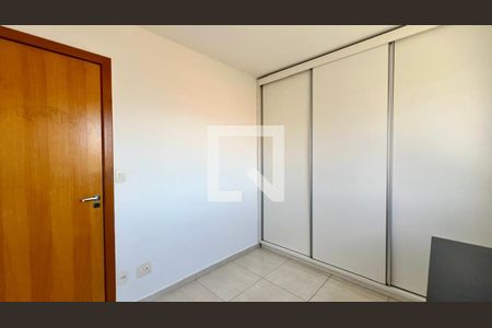 quarto de apartamento à venda com 2 quartos, 46m² em Sagrada Família, Belo Horizonte