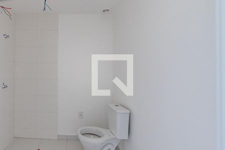 Banheiro de kitnet/studio à venda com 1 quarto, 28m² em Santo Amaro, São Paulo