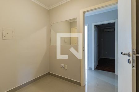 Sala  de apartamento à venda com 2 quartos, 61m² em Higienópolis, Porto Alegre