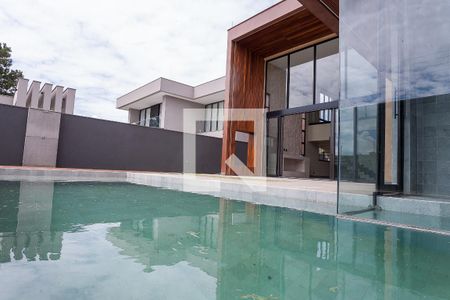 Apartamento à venda com 494m², 4 quartos e 4 vagas Apartamento à venda com 494m², 4 quartos e 4 vagasPiscina