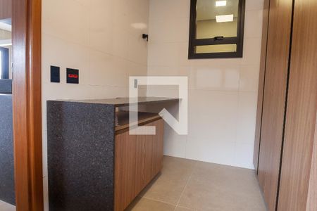 Apartamento à venda com 494m², 4 quartos e 4 vagas Apartamento à venda com 494m², 4 quartos e 4 vagasÁrea de Serviço