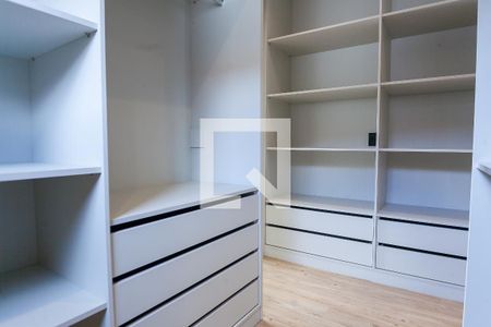 Apartamento à venda com 494m², 4 quartos e 4 vagas Apartamento à venda com 494m², 4 quartos e 4 vagascloset suite master