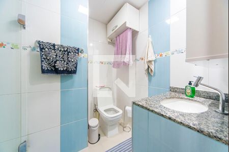 Banheiro de apartamento à venda com 3 quartos, 60m² em Parque Marajoara, Santo André