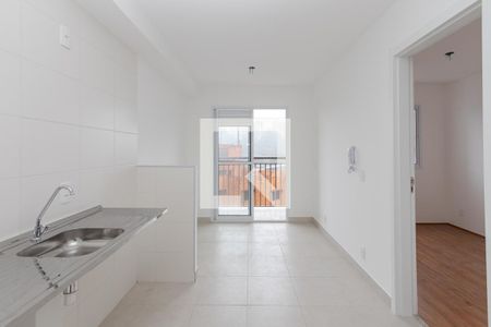 Sala/Cozinha de apartamento à venda com 1 quarto, 27m² em Jardim Caravelas, São Paulo