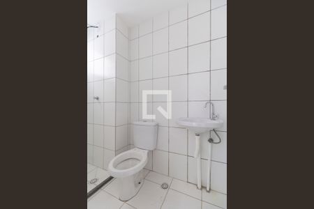 Banheiro de apartamento à venda com 1 quarto, 26m² em Vila Ré, São Paulo