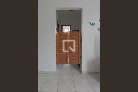 Corredor para os Quartos e Banheiro de apartamento para alugar com 2 quartos, 110m² em José Menino, Santos