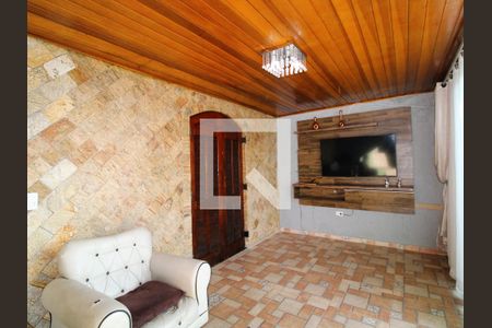 Sala de TV de casa à venda com 3 quartos, 140m² em Vila Nova Mazzei, São Paulo