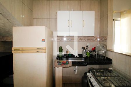 Cozinha de apartamento para alugar com 3 quartos, 90m² em Jardim Pirineus, Belo Horizonte