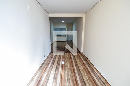 Sala de casa de condomínio para alugar com 3 quartos, 120m² em Copacabana, Belo Horizonte