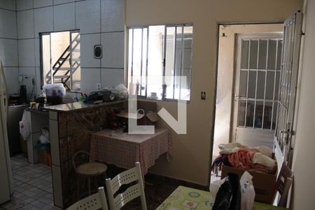 Sala de casa para alugar com 2 quartos, 44m² em Novo Progresso, Contagem