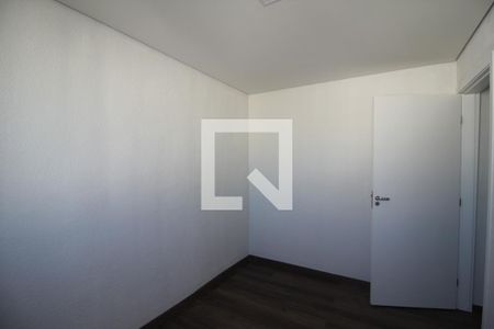 Quarto 2 de apartamento para alugar com 2 quartos, 46m² em Usina Piratininga, São Paulo